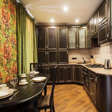 Best Apartments In Deribasovskaya Odesa Exterior photo