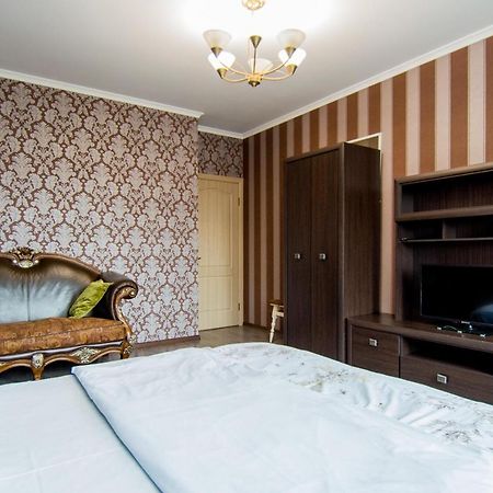 Best Apartments In Deribasovskaya Odesa Exterior photo
